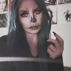 Meet your Posher, Rose